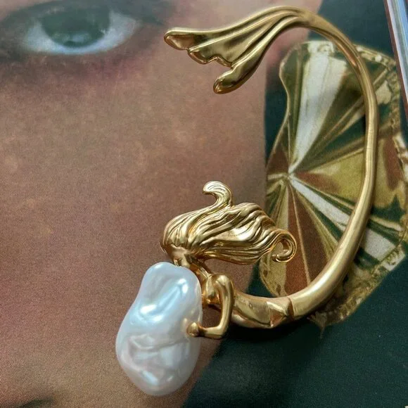 Enchanting Mermaid Tail Ear Wrap Single Silver Sea Fantasy Earring - Picture 2 of 5